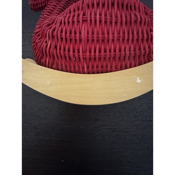 Avon Vintage Wicker Red Rocking Horse Yarn Tail Christmas Basket Trinkets Kitsch - Picture 6 of 14
